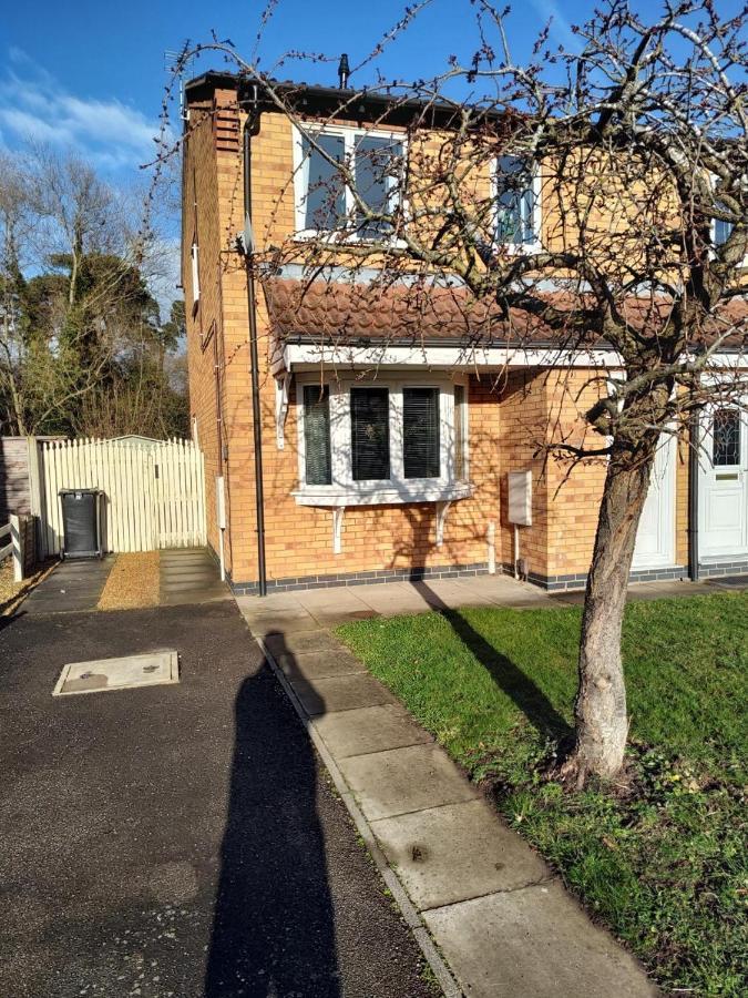 Wentworth Drive Contractor And Family 3 Bed Home Грантем Экстерьер фото